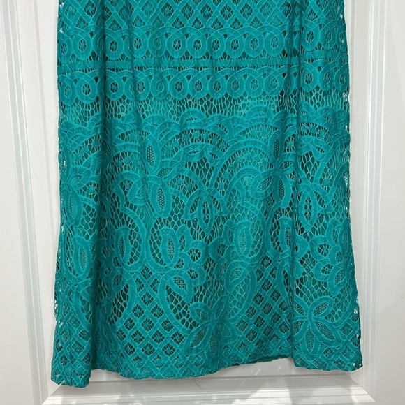 LOFT TEAL CROCHET SLEEVELESS LACE SHIFT DRESS - Picture 2 of 6